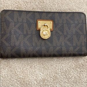 Michael Kors wallet